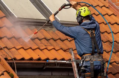 Démoussage et hydrofuge de toiture à Méharicourt